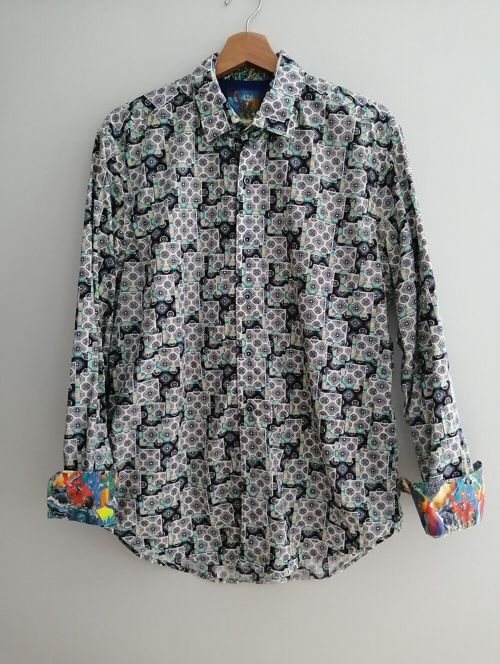 Robert Graham Men's St Angelo Classic Fit Flip Cuff Button Up Medium